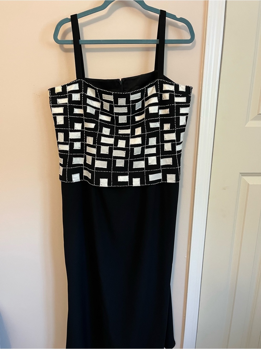 Daymor Black Two Piece Suit with Geometric Beaded Embellished Jacket